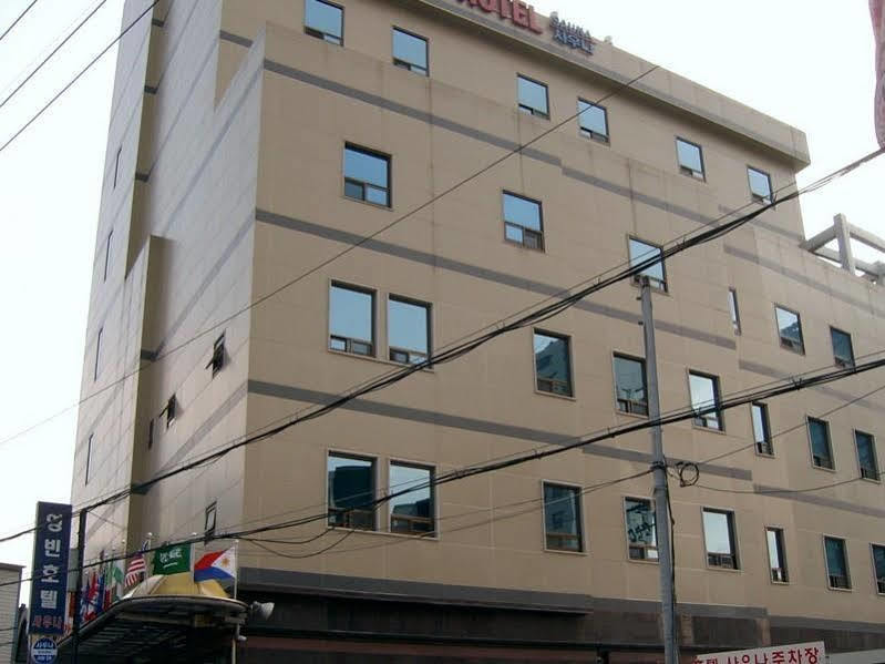 Youngbin 酒店 2*